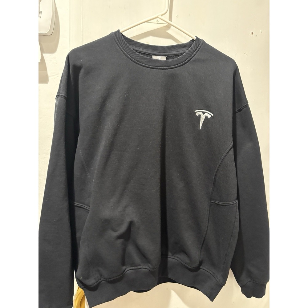 Tesla Sweatshirt Mens Black Long Sleeve Sweatshirt Pullover  Logo Size M